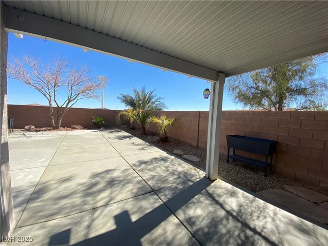 $1,900 | 668 Magrath Street, Las Vegas, NV 89178