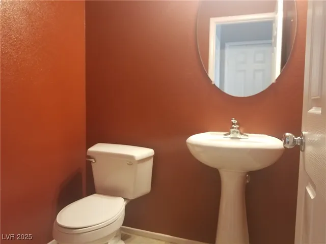 $1,900 | 668 Magrath Street, Las Vegas, NV 89178