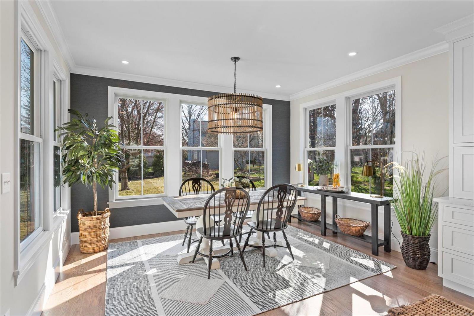 830 Hawbrook Road Glendale, MO 63122 - Photo 18 of 49 Gallery Image 18