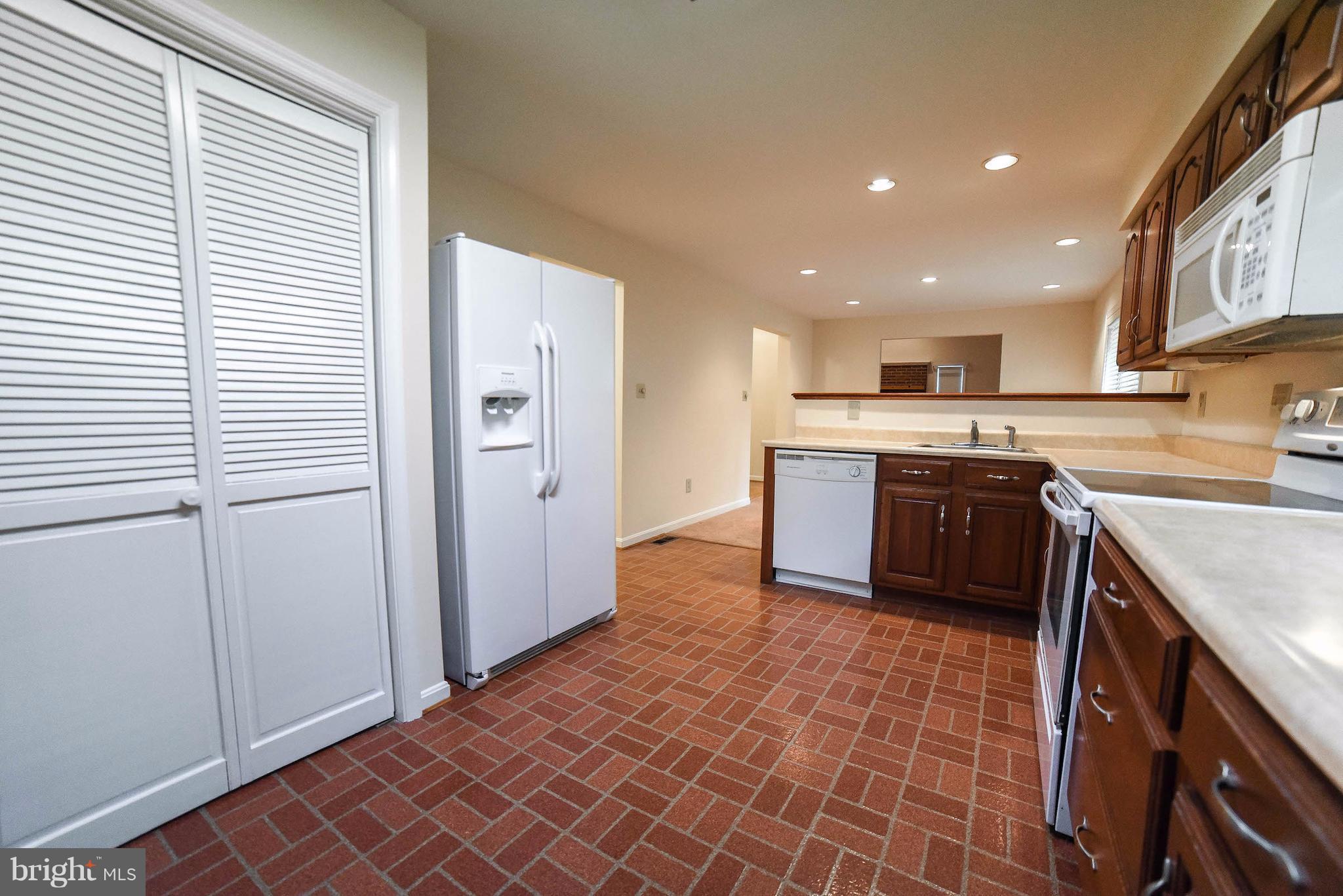 18075 Shipping Point Road Lexington Park, MD 20653 - Photo 14 of 27 Kitchen
