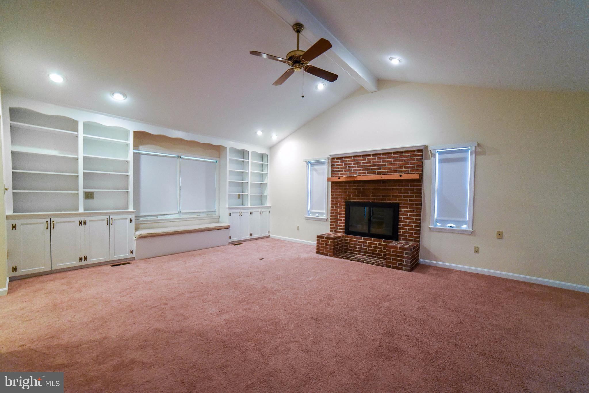 18075 Shipping Point Road Lexington Park, MD 20653 - Photo 8 of 27 Family Room