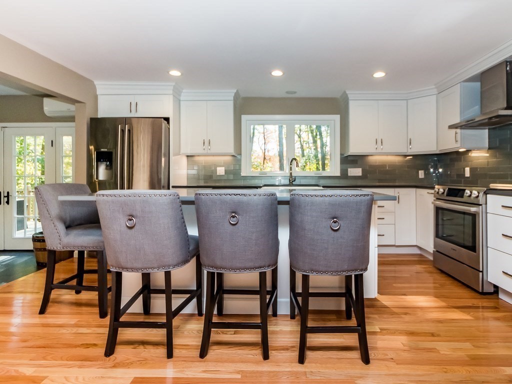 90 Newtown Road Acton, MA 01720 - Photo 9 of 31 Gallery Image 9