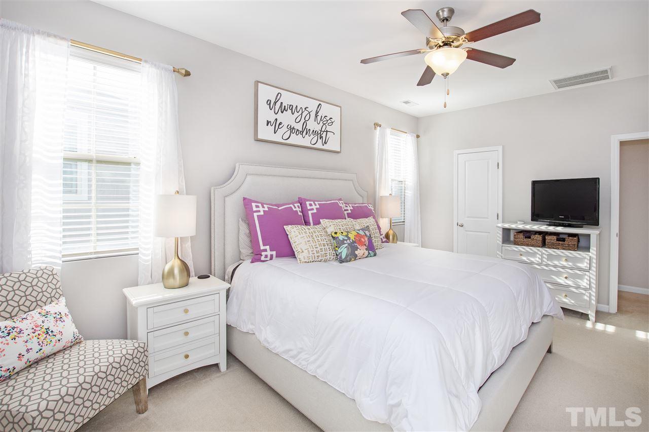 725 Wickham Ridge Road Apex, NC 27539 - Photo 10 of 30