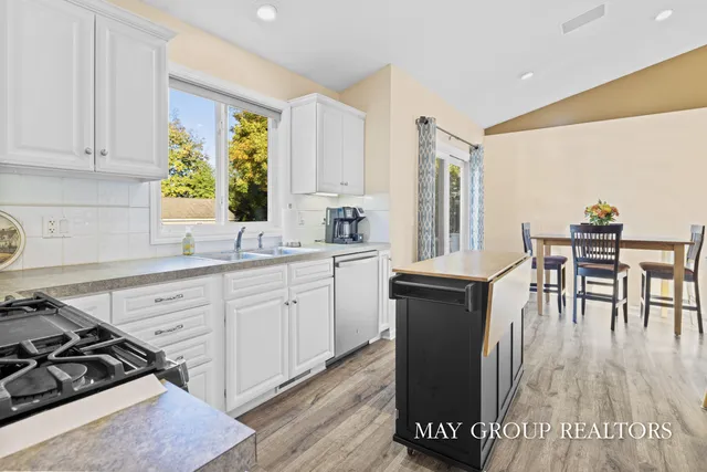 $449,000 | 8735 24th Avenue, Jenison, MI 49428