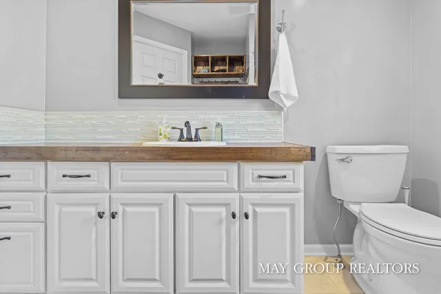 $449,000 | 8735 24th Avenue, Jenison, MI 49428