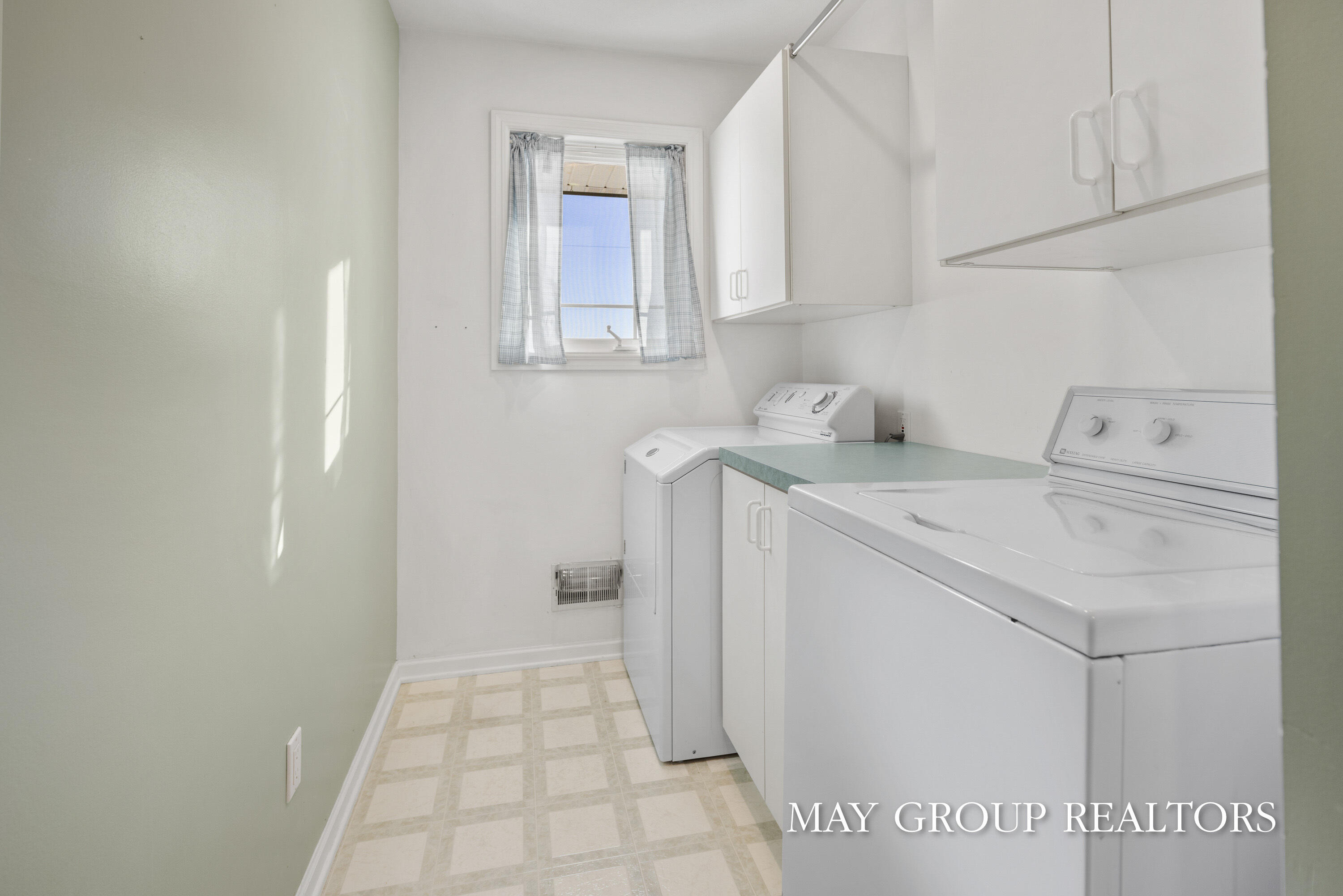 8735 24th Avenue Jenison, MI 49428 - Photo 23 of 60 50-8735