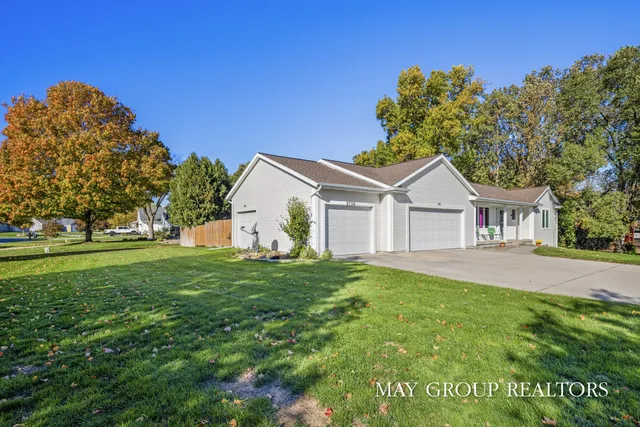 $449,000 | 8735 24th Avenue, Jenison, MI 49428