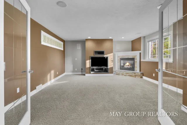 $449,000 | 8735 24th Avenue, Jenison, MI 49428