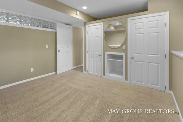 $449,000 | 8735 24th Avenue, Jenison, MI 49428