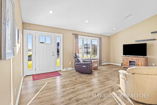 $449,000 | 8735 24th Avenue, Jenison, MI 49428