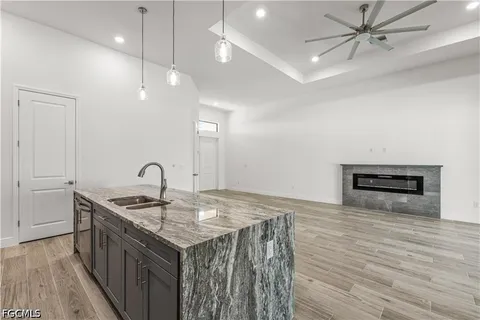 $499,999 | 4107 Northwest 37th Street, Cape Coral, FL 33993