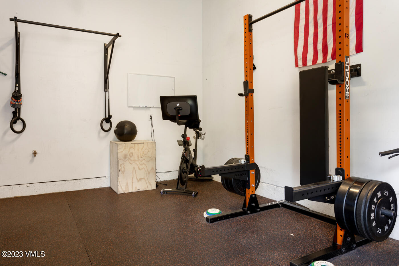 68 Hackamore Road Edwards, CO 81632 - Photo 16 of 22 a view of a room with gym equipment