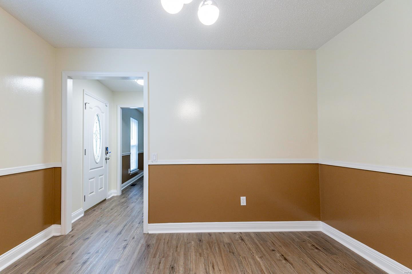 1244 Creve Coeur Mill Road St. Louis, MO 63146 - Photo 9 of 25