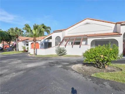 $375,000 | 355 Bay Forest Drive, Unit 3A, Naples, FL 34110