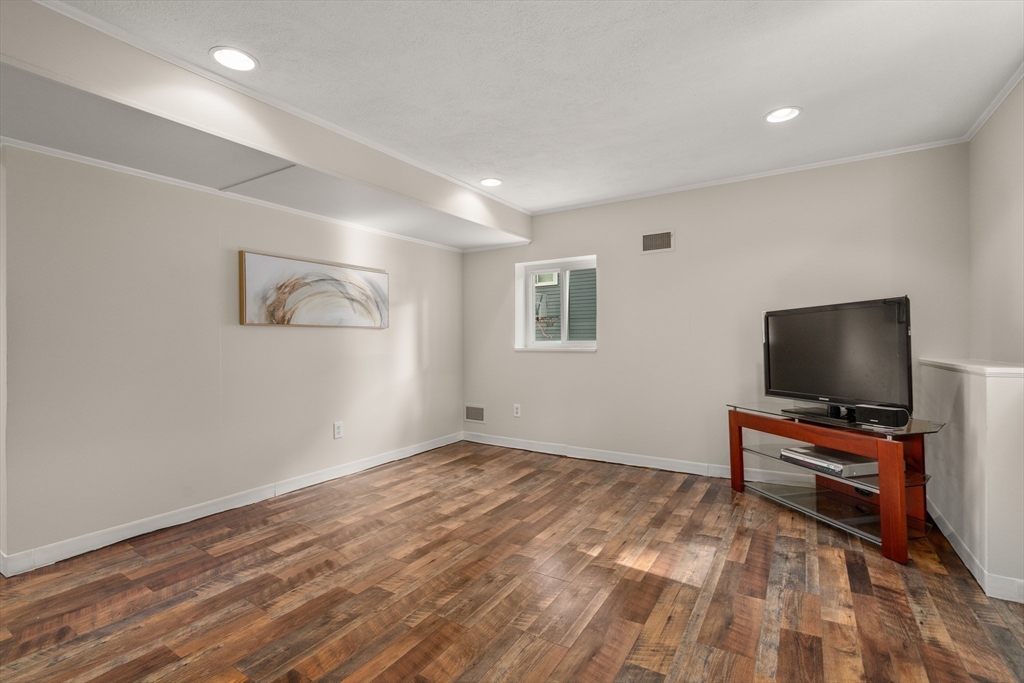 6 Royce Road Framingham, MA 01701 - Photo 18 of 26