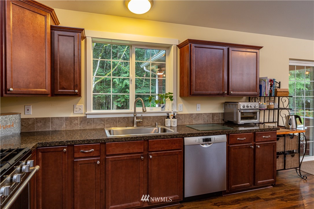 62 Chase Road Port Townsend, WA 98368 - Photo 12 of 40 Gallery Image 12