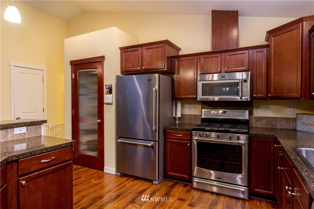 62 Chase Road Port Townsend, WA 98368 - Photo 13 of 40 Gallery Image 13