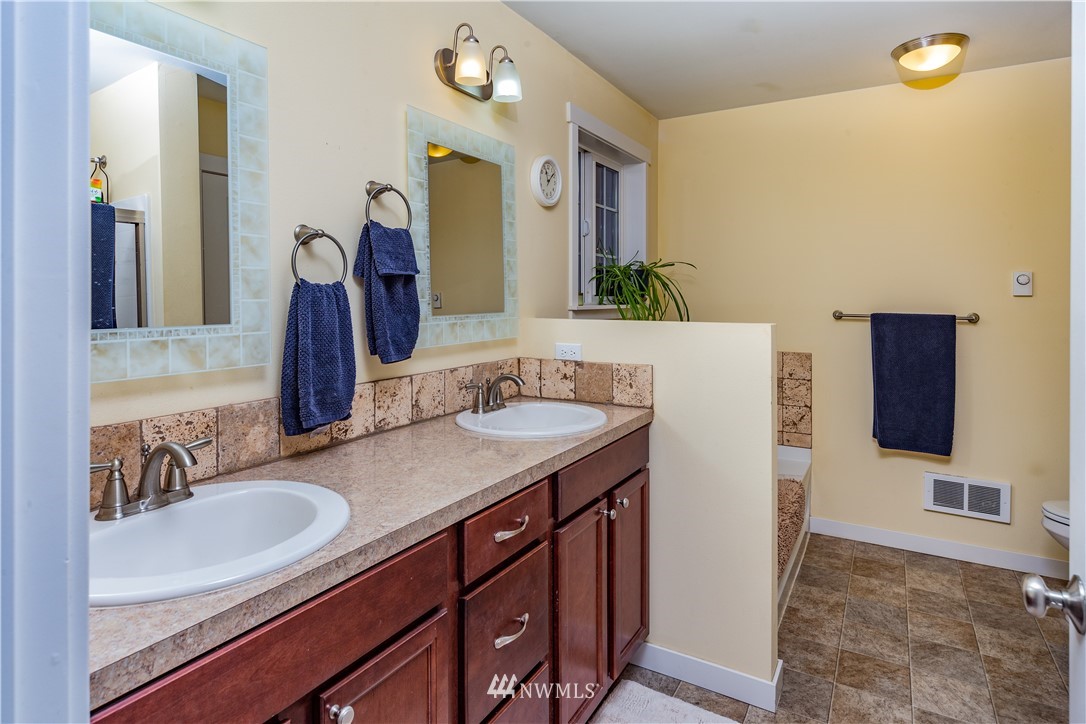 62 Chase Road Port Townsend, WA 98368 - Photo 17 of 40 Gallery Image 17
