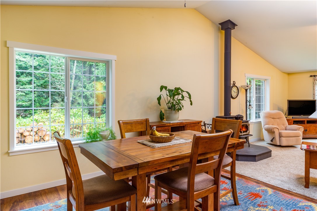 62 Chase Road Port Townsend, WA 98368 - Photo 7 of 40 Gallery Image 7