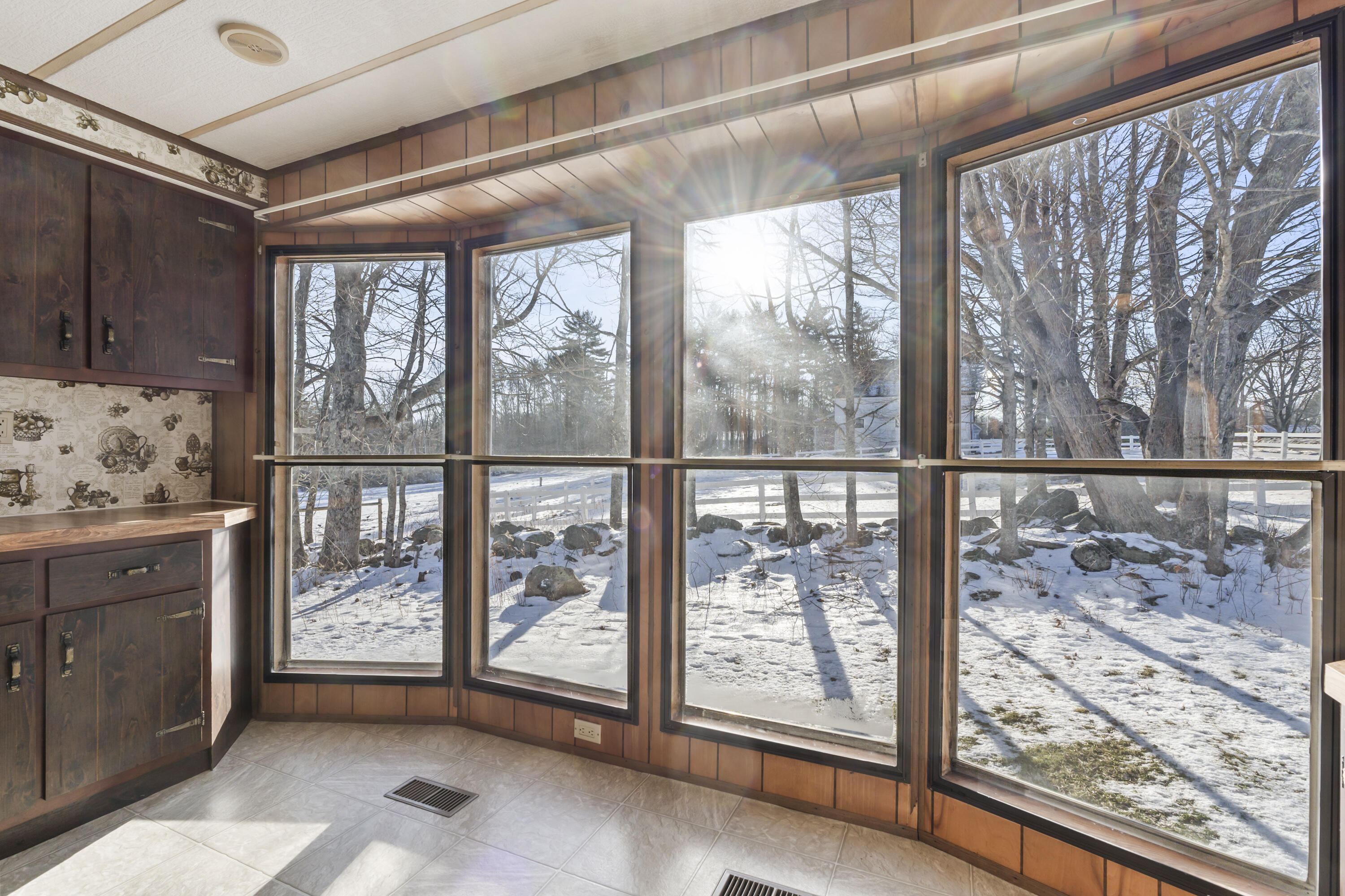 2545 Washington Road Waldoboro, ME 04572 - Photo 22 of 48 2545 Washington Rd_0121