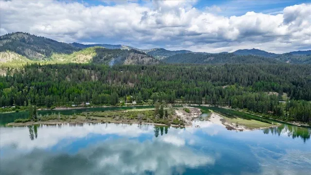 $119,000 | None None Leclerc, Newport, WA 99156