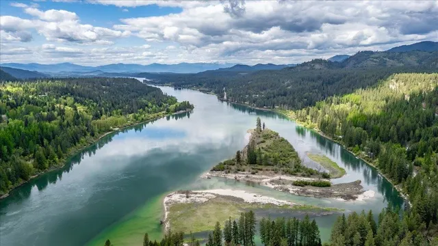 $119,000 | None None Leclerc, Newport, WA 99156