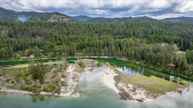 $119,000 | None None Leclerc, Newport, WA 99156