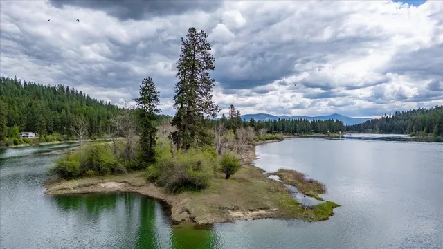 $119,000 | None None Leclerc, Newport, WA 99156