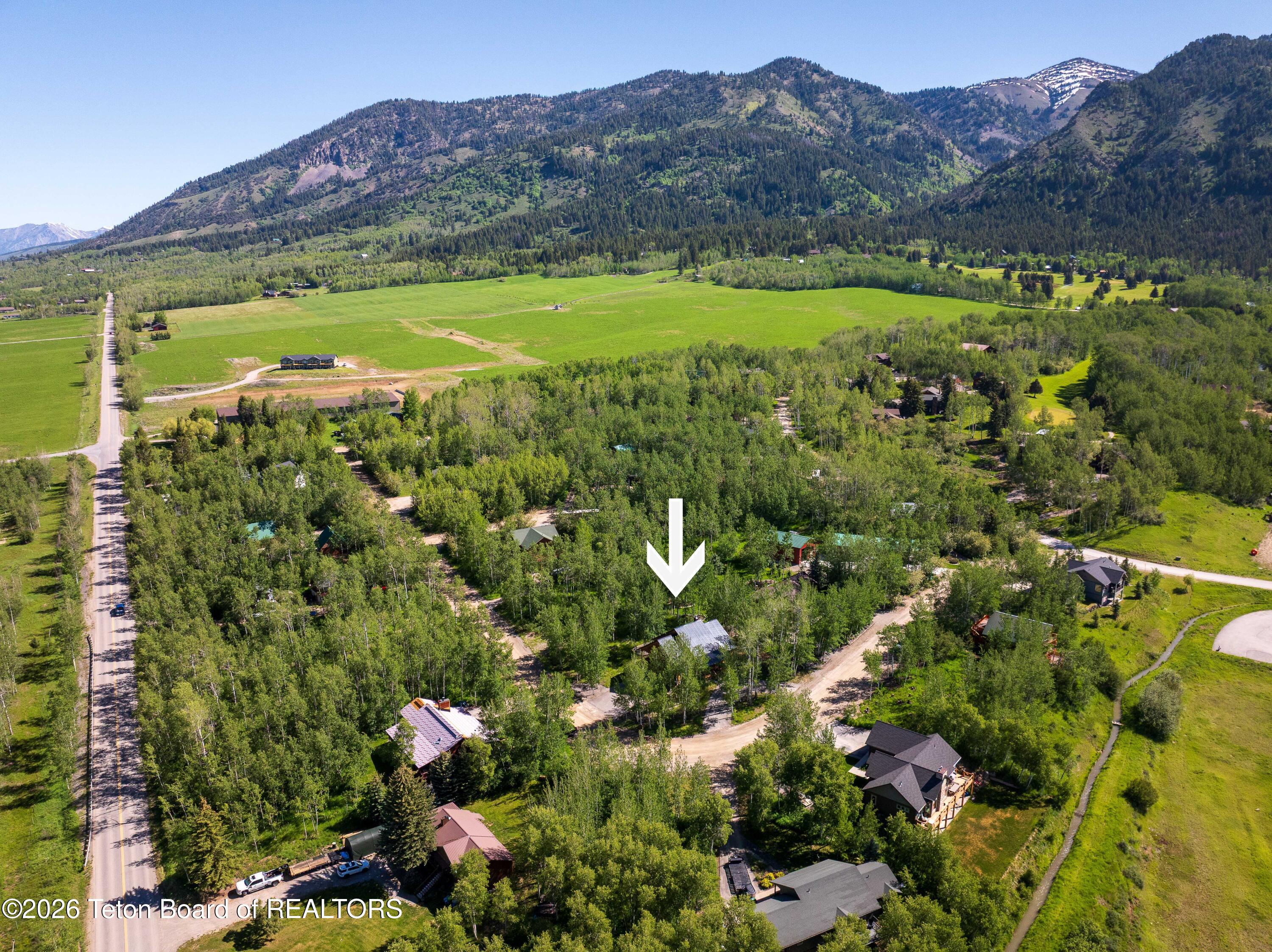 98 Sugar Loaf Drive Star Valley Ranch, WY 83127 - Photo 4 of 59 98 Sugarloaf Dr_0278_D ARROW