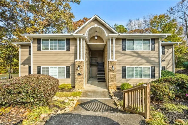 $243,900 | 1468 Briarwood Road Northeast, Unit 401, Brookhaven, GA 30319