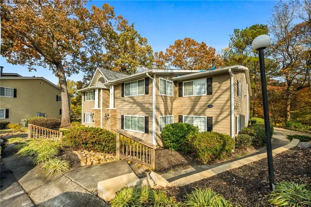 $239,900 | 1468 Briarwood Road Northeast, Unit 401, Brookhaven, GA 30319