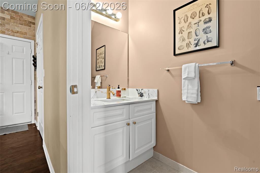 11 North Squirrel Road Auburn Hills, MI 48326 - Photo 12 of 51