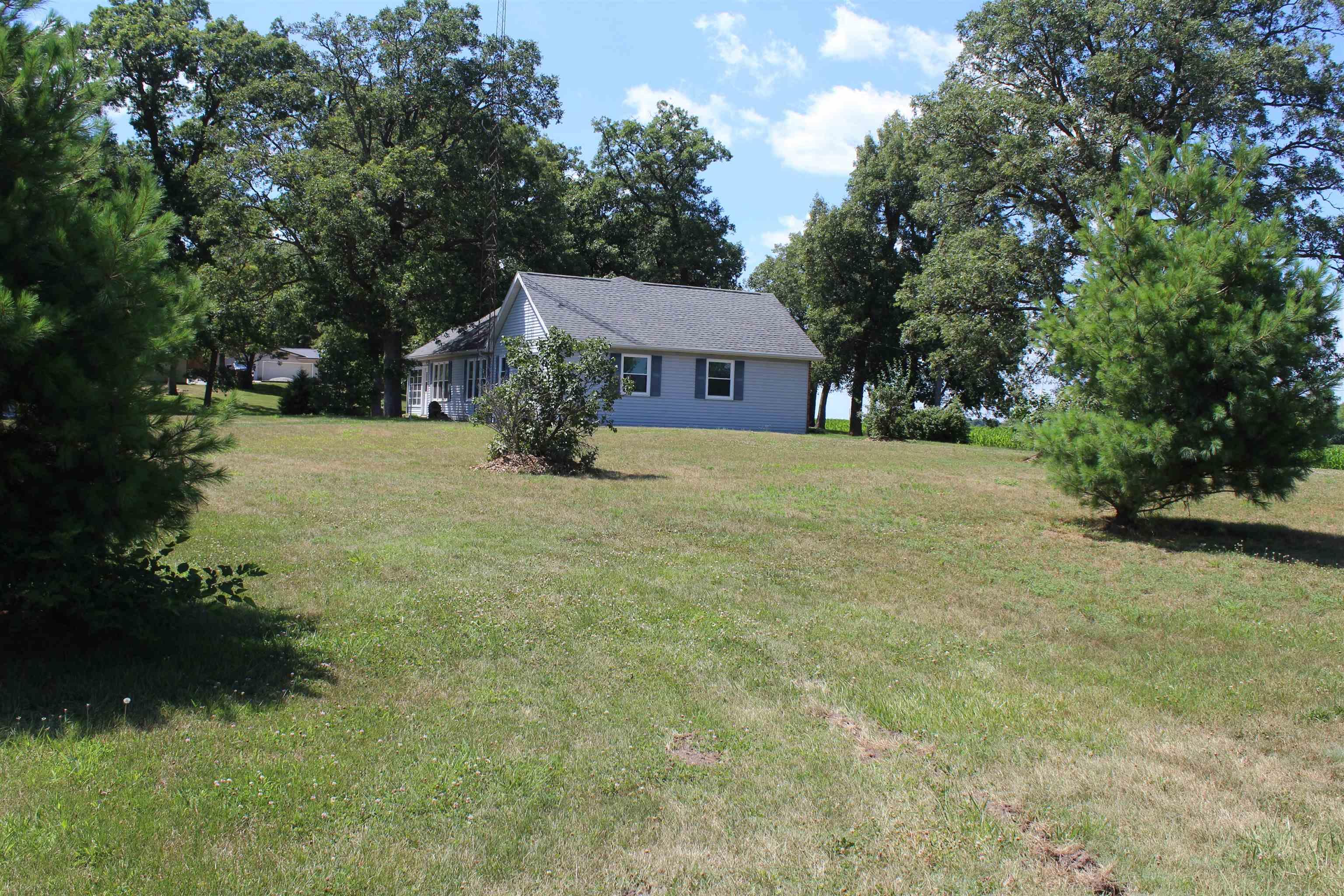3712 North Meridian Road Reynolds, IN 47980 - Photo 8 of 36