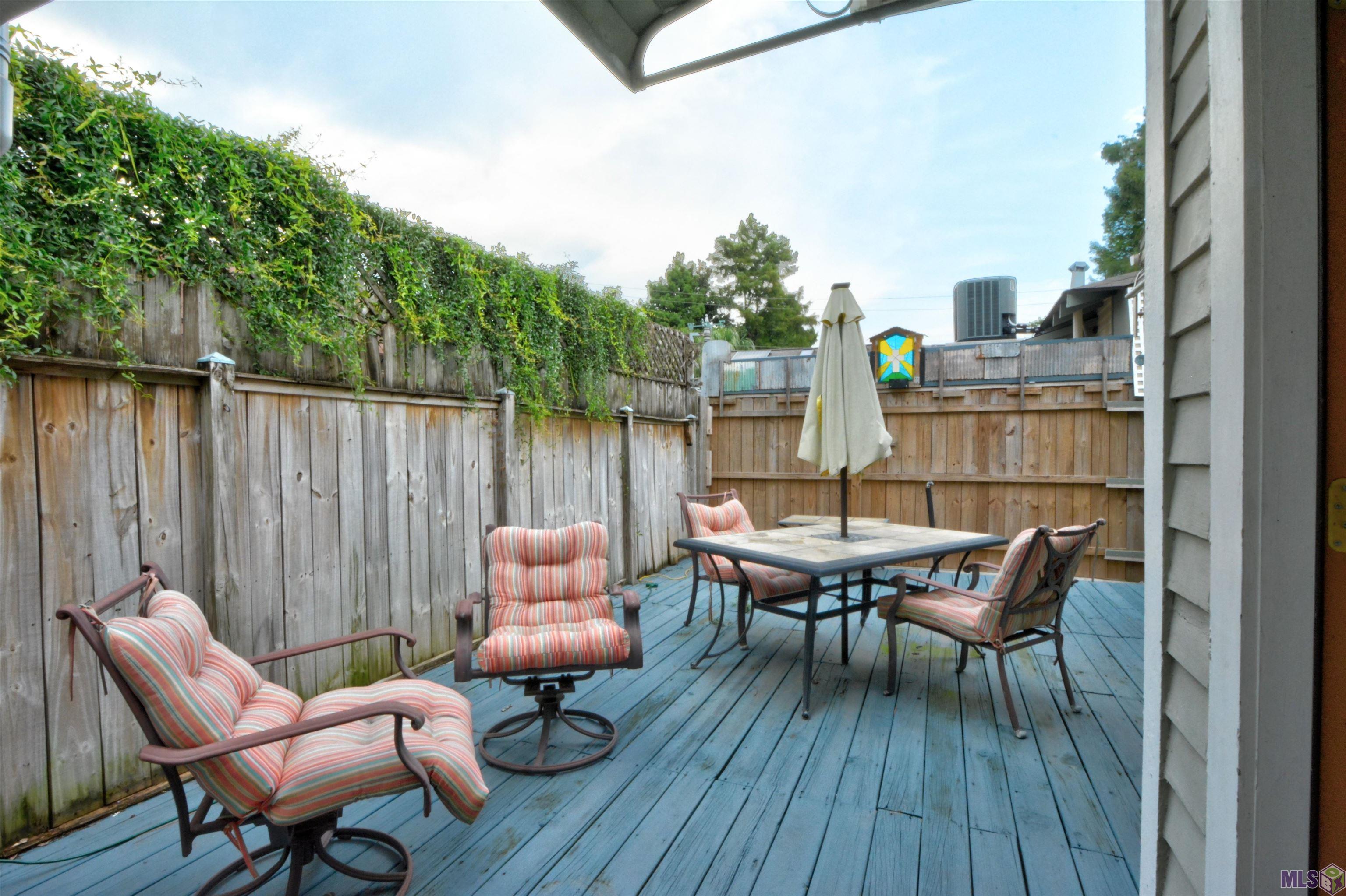 647 Bungalow Lane Baton Rouge, LA 70802 - Photo 14 of 25