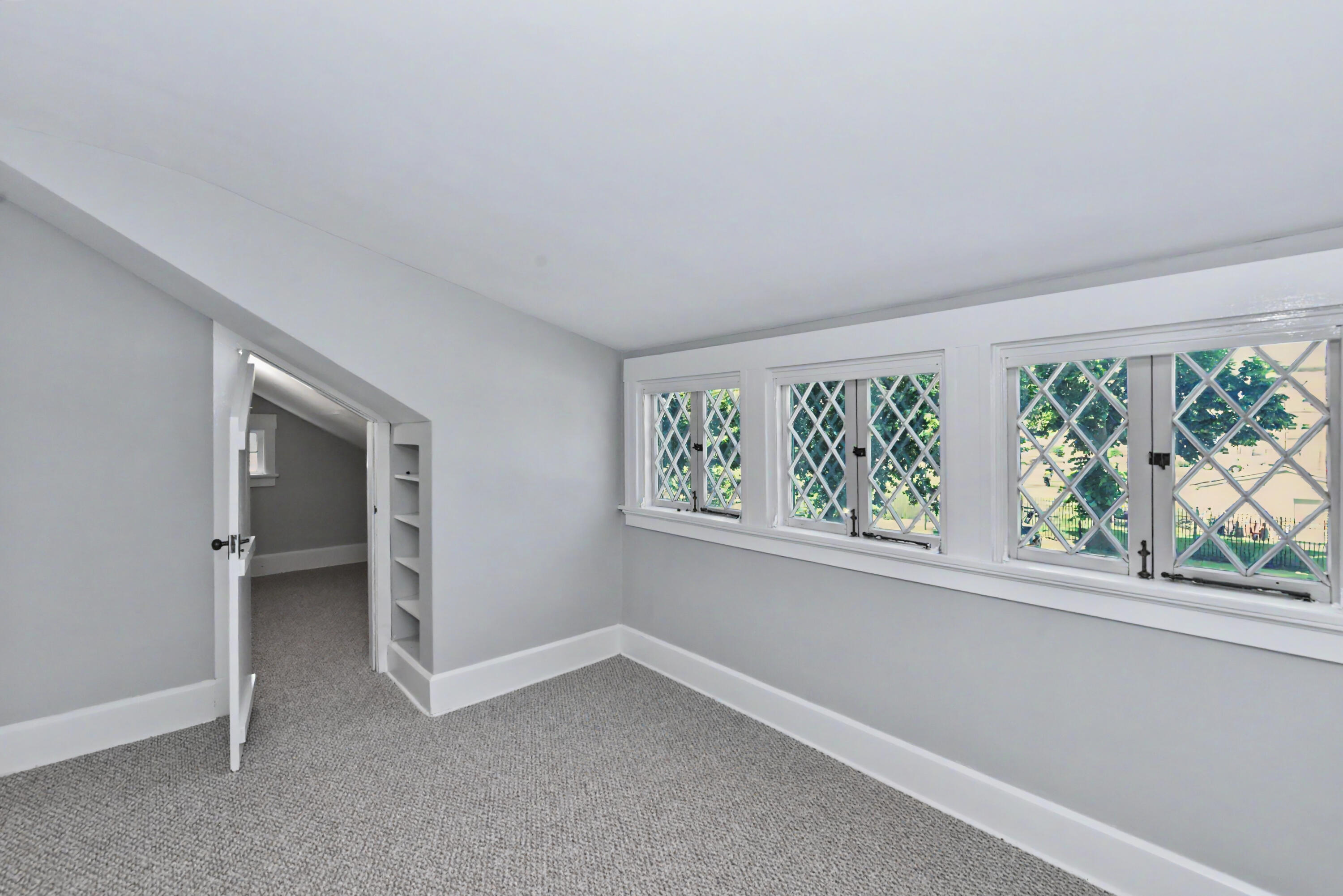 1213 College Avenue Racine, WI 53403 - Photo 34 of 54 DSC_9427