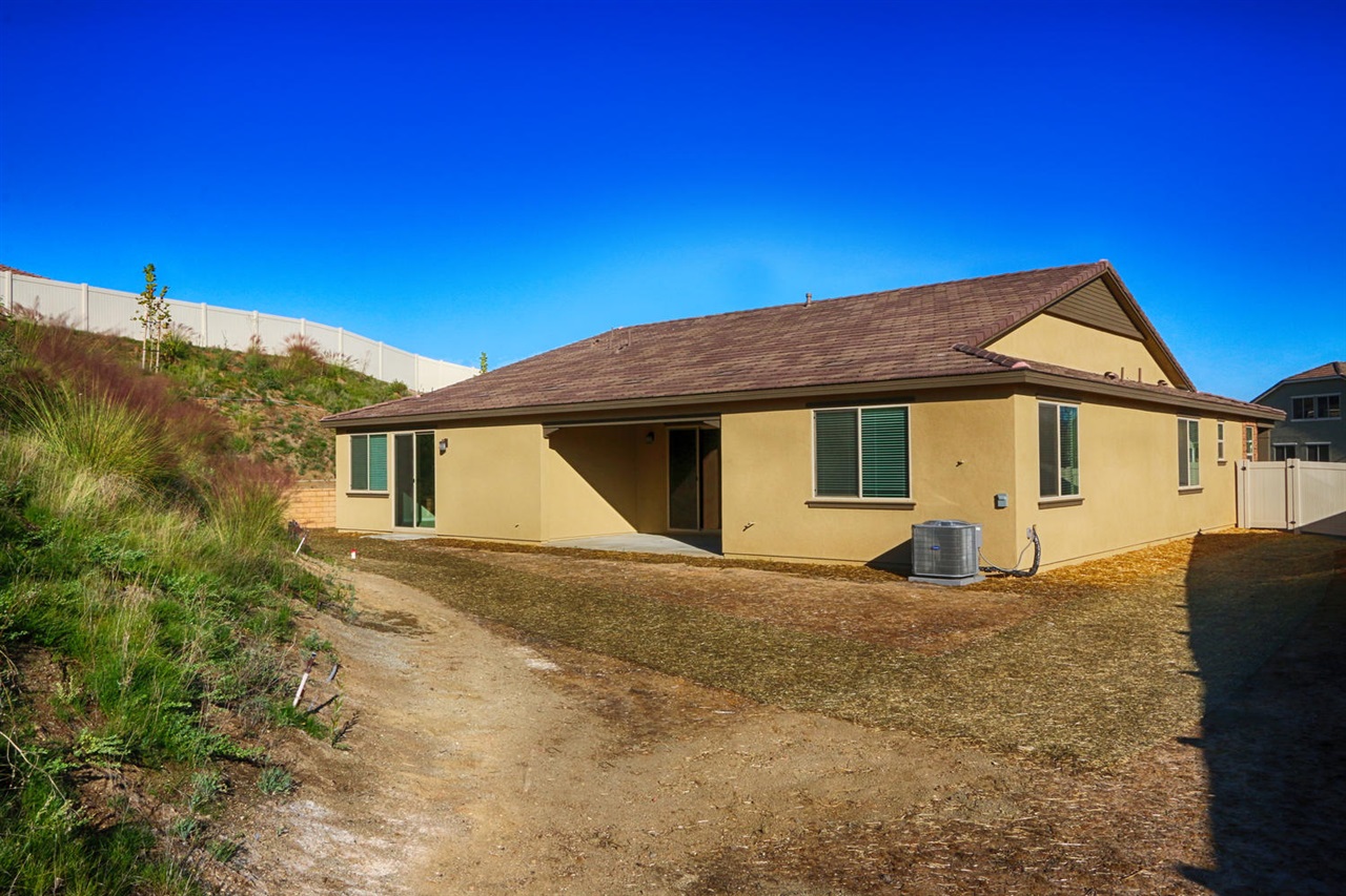 5785 Rancho Del Caballo Bonsall, CA 92003 - Photo 19 of 23