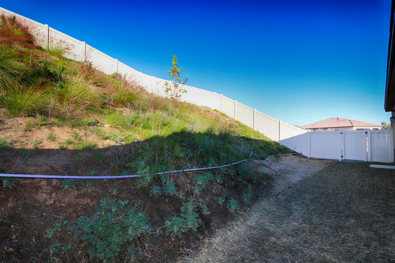 5785 Rancho Del Caballo Bonsall, CA 92003 - Photo 21 of 23