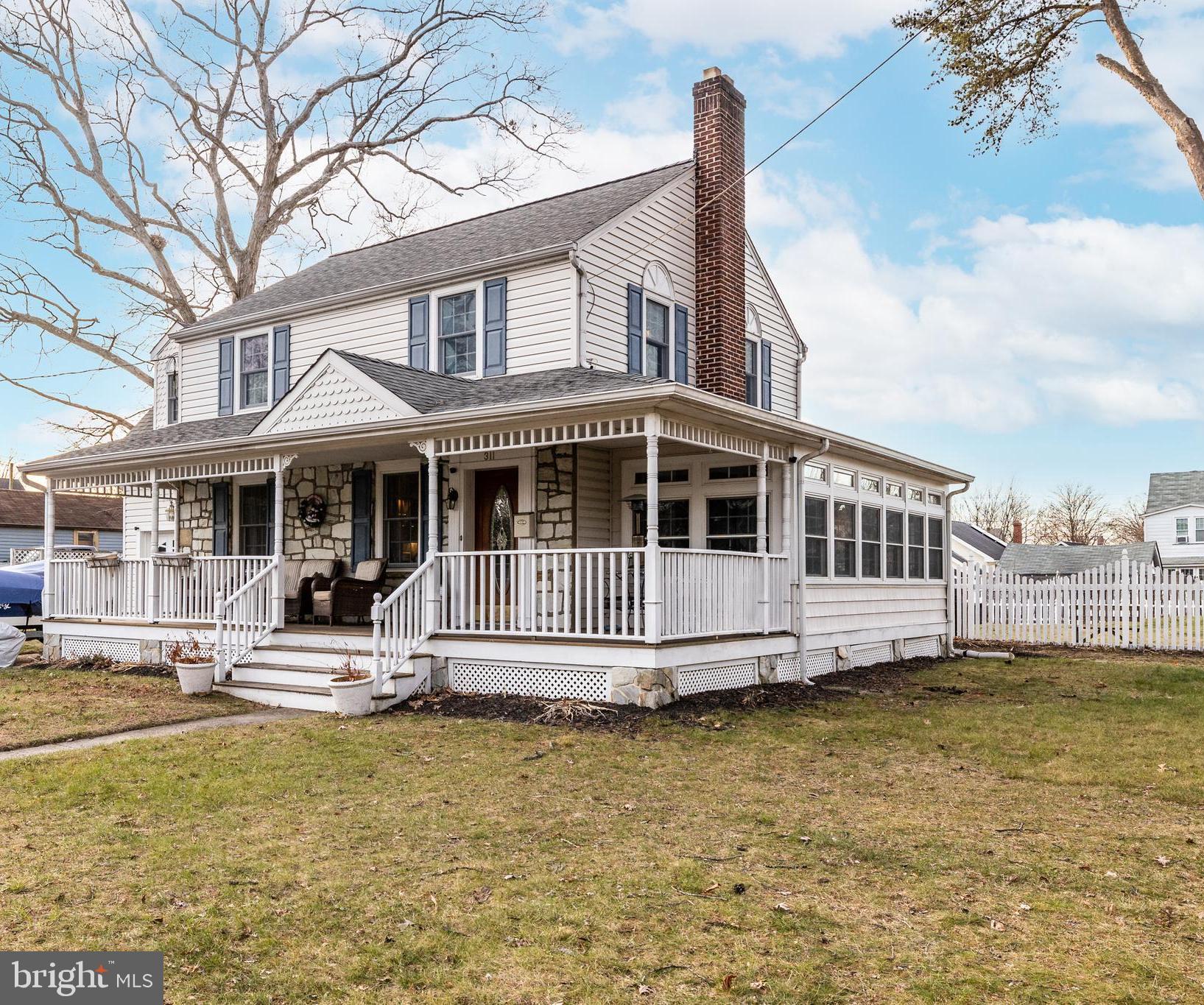311 Henry Street Riverside, NJ 08075 - Photo 2 of 32 Front/Side Exterior