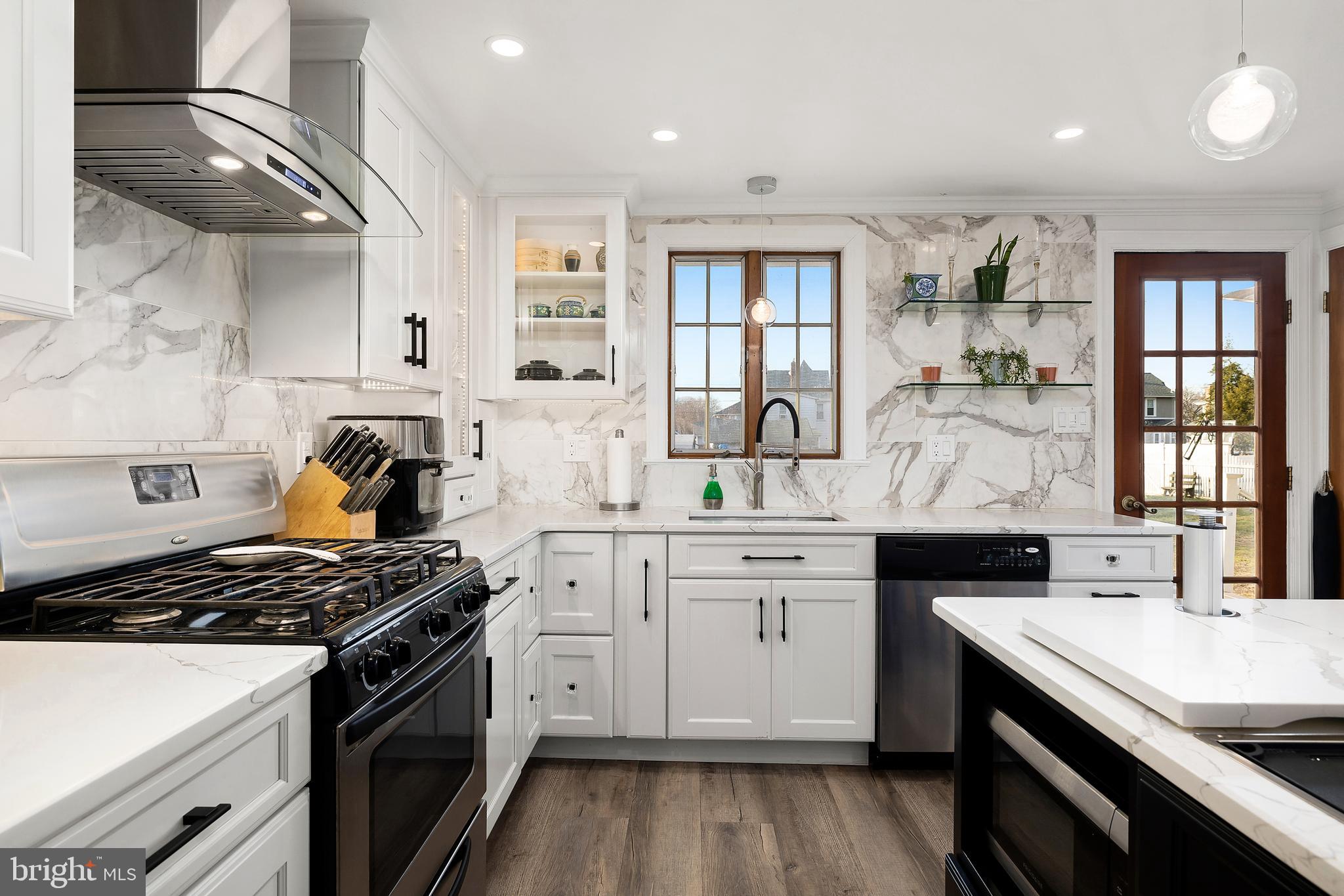 311 Henry Street Riverside, NJ 08075 - Photo 11 of 32 Remodeled Kitchen