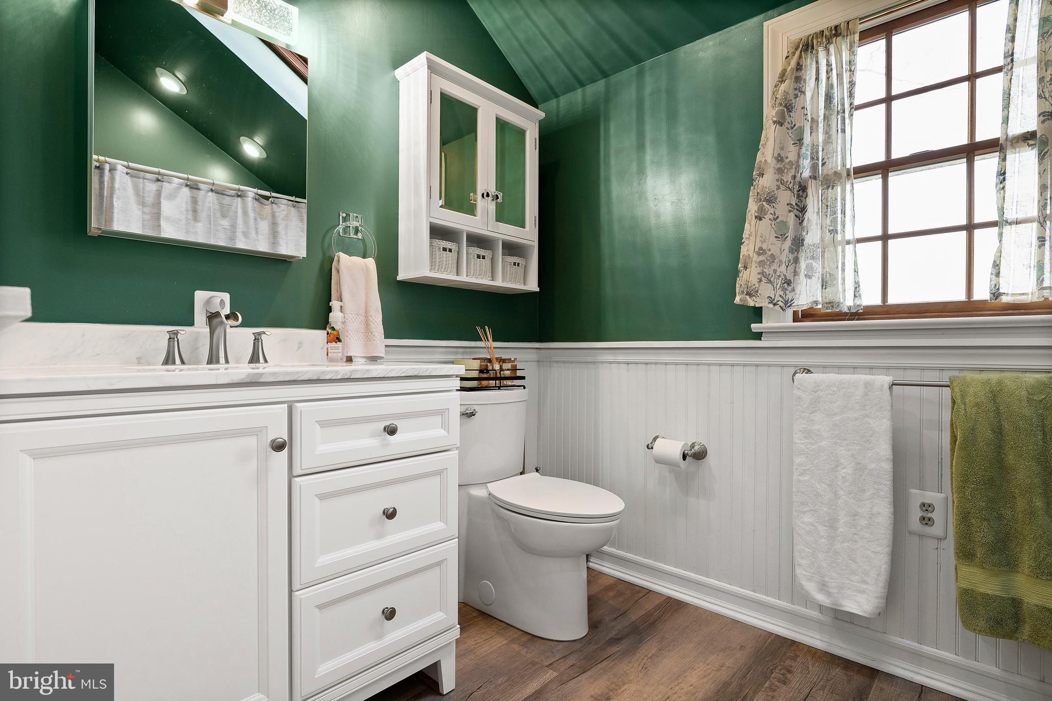 311 Henry Street Riverside, NJ 08075 - Photo 22 of 32 Bathroom