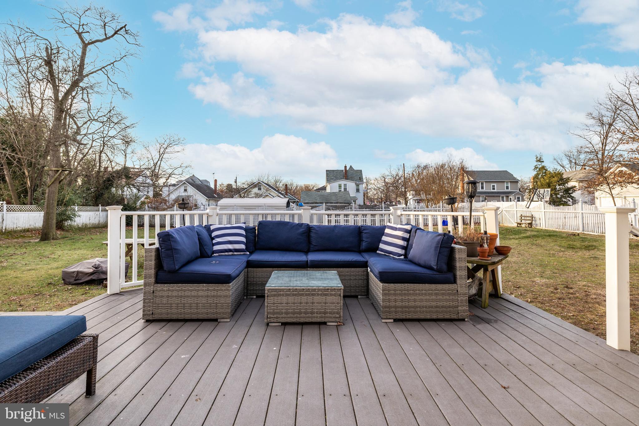 311 Henry Street Riverside, NJ 08075 - Photo 28 of 32 Deck