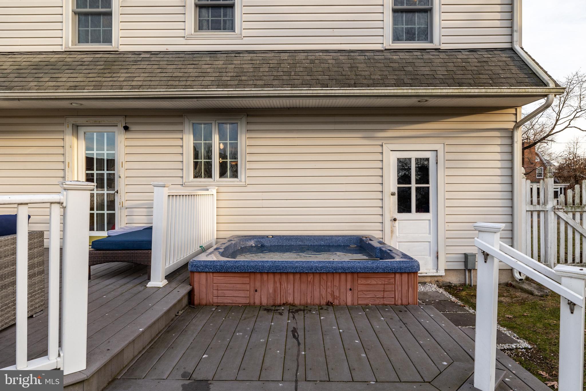311 Henry Street Riverside, NJ 08075 - Photo 30 of 32 Deck/Hot Tub