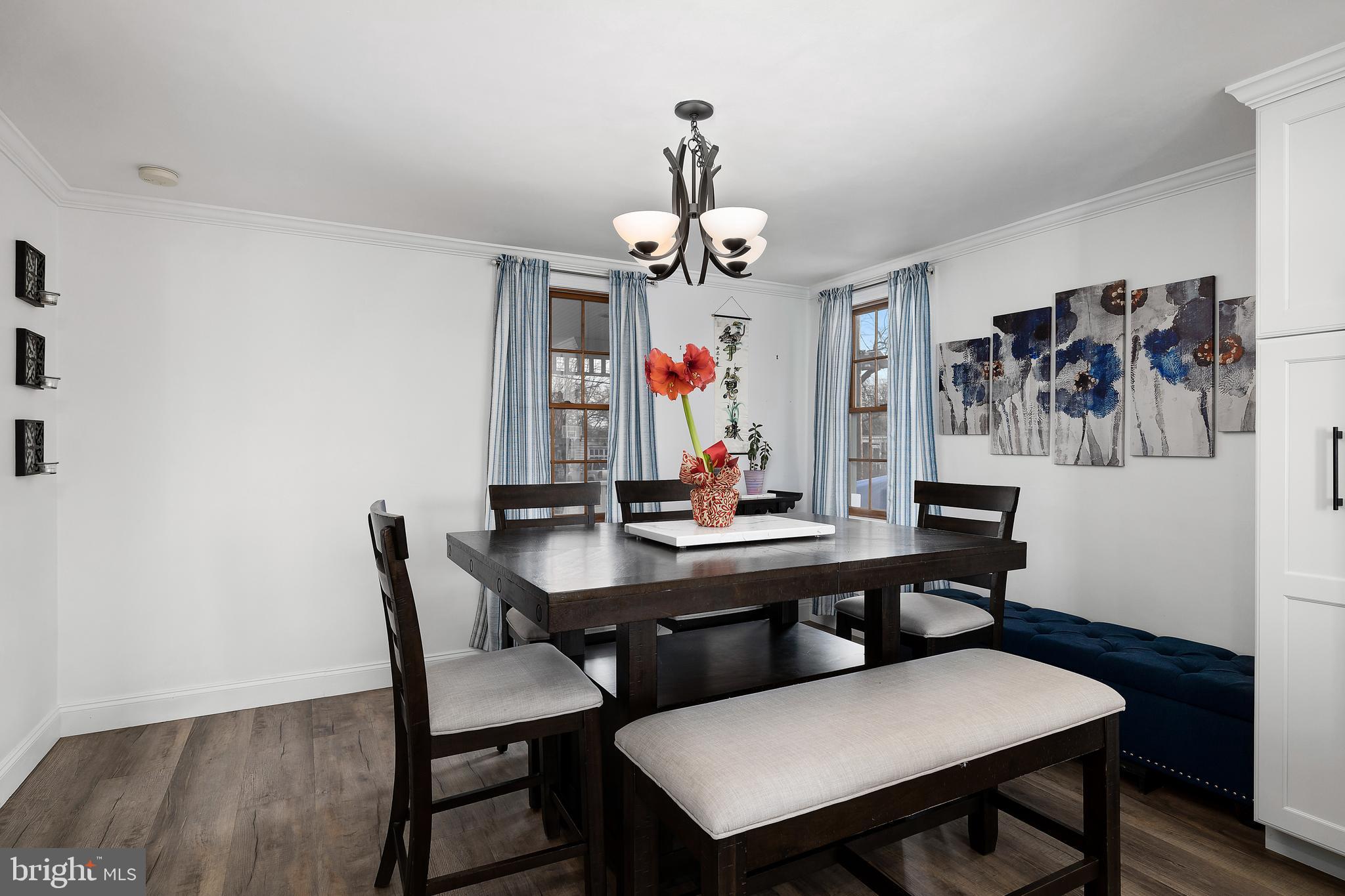 311 Henry Street Riverside, NJ 08075 - Photo 10 of 32 Dining Room