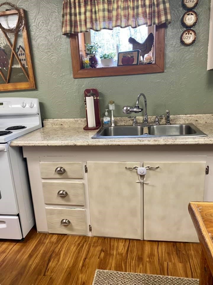 455 Fairview Road Dayton, PA 16222 - Photo 5 of 31 a view of cabinets