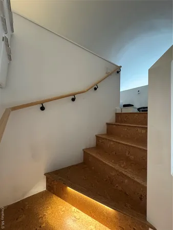 a view of entryway