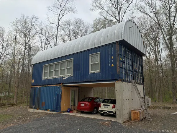 a car parked in front of a building