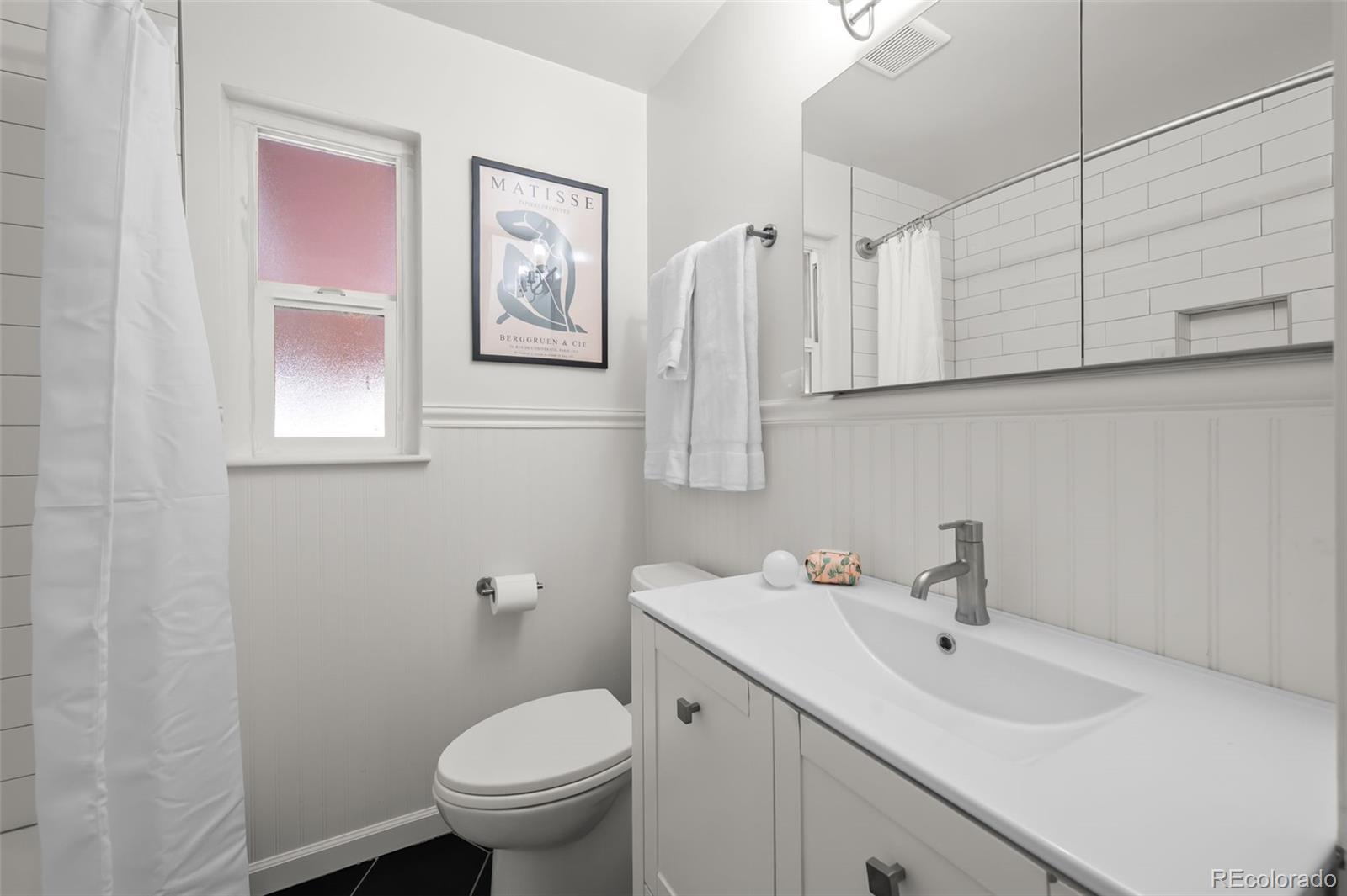 2842 Glencoe Street Denver, CO 80207 - Photo 19 of 37