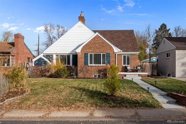 $798,000 | 2842 Glencoe Street, Denver, CO 80207