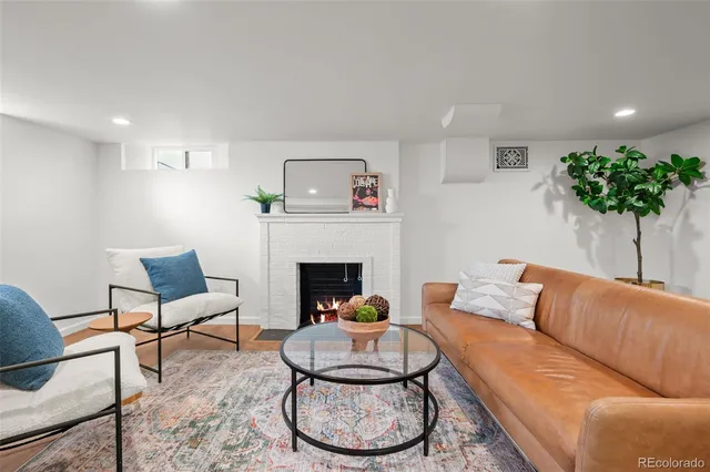 $798,000 | 2842 Glencoe Street, Denver, CO 80207