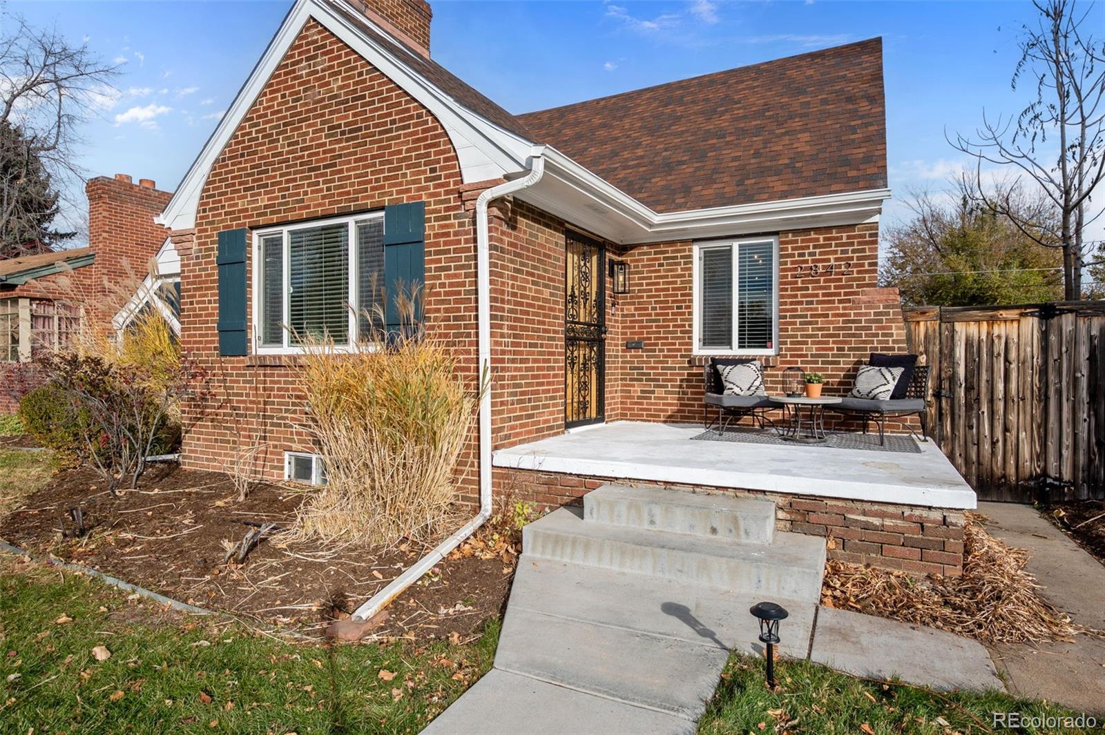 2842 Glencoe Street Denver, CO 80207 - Photo 3 of 37